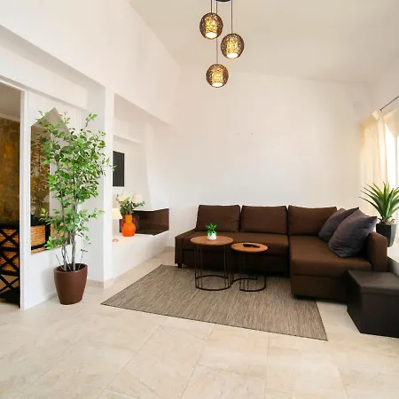 Castillos-1 By Interhome